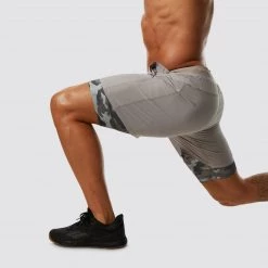 Born Primitive Bottoms The Versatile Short W/ Compression (Cool Grey W/ Storm Compression Liner)